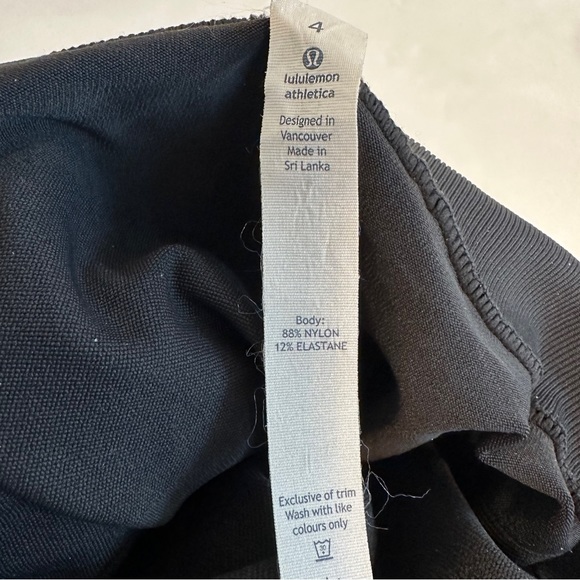 Lululemon Zone In Crop Leggings in Black - Picture 5 of 6